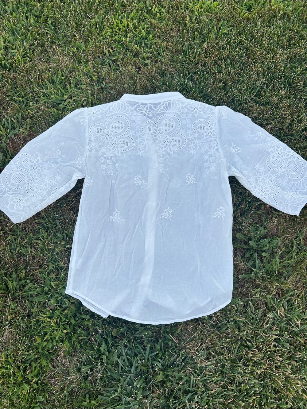 White Embroidered Button-Front Blouse - Picture 4 of 5